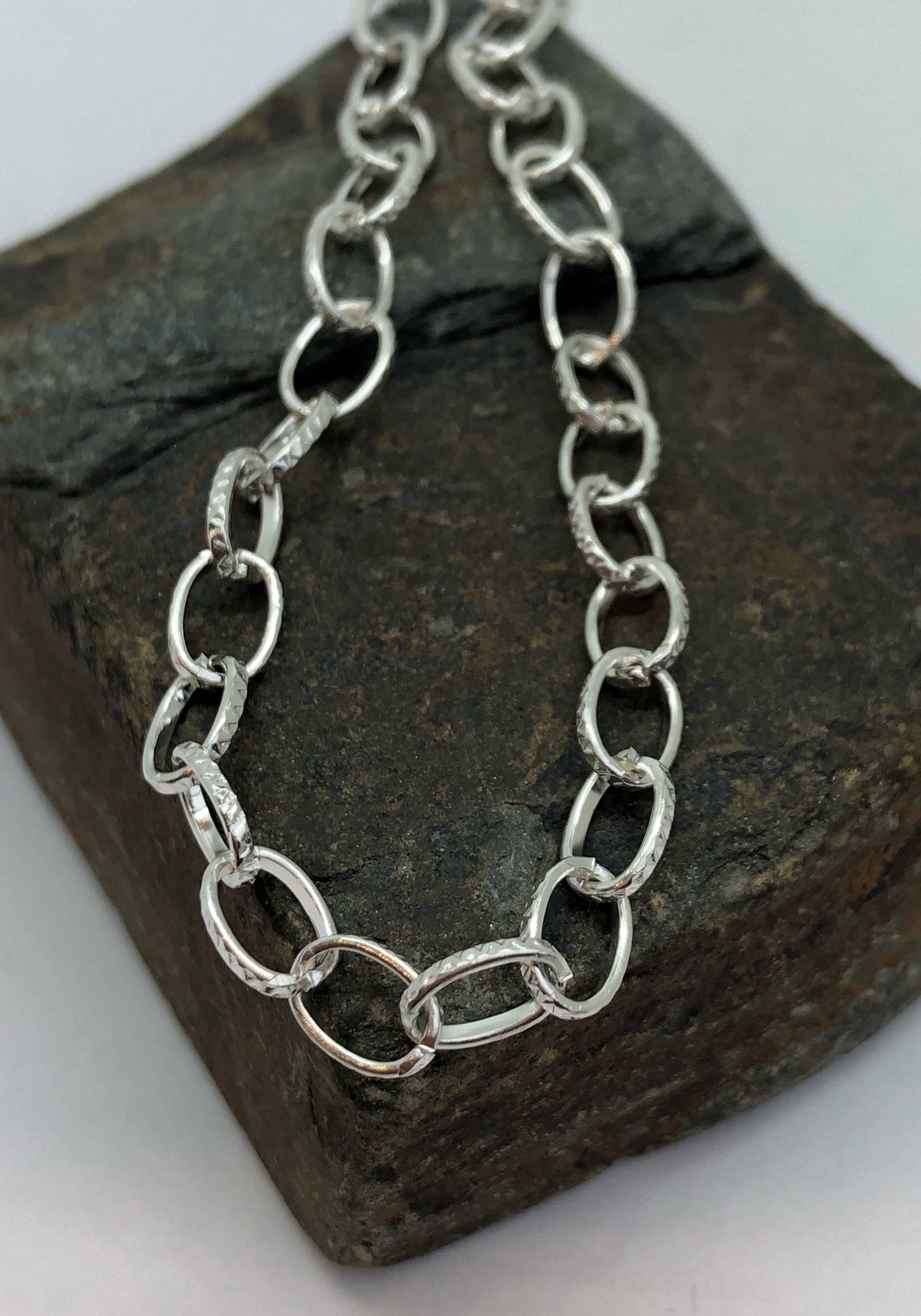 Silver Plated Trace Link Etched Chain 7 x 5 mm / Jewellery Chain / Nickel Free Charm Bracelet or Necklace Chain